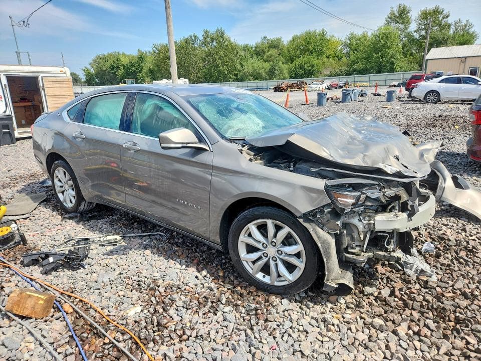 2019 CHEVROLET IMPALA LT 4