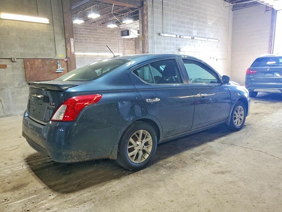2017 NISSAN VERSA 1.6 S 3