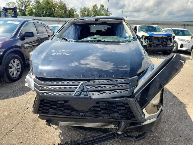 2023 MITSUBISHI ECLIPSE CROSS LE 5