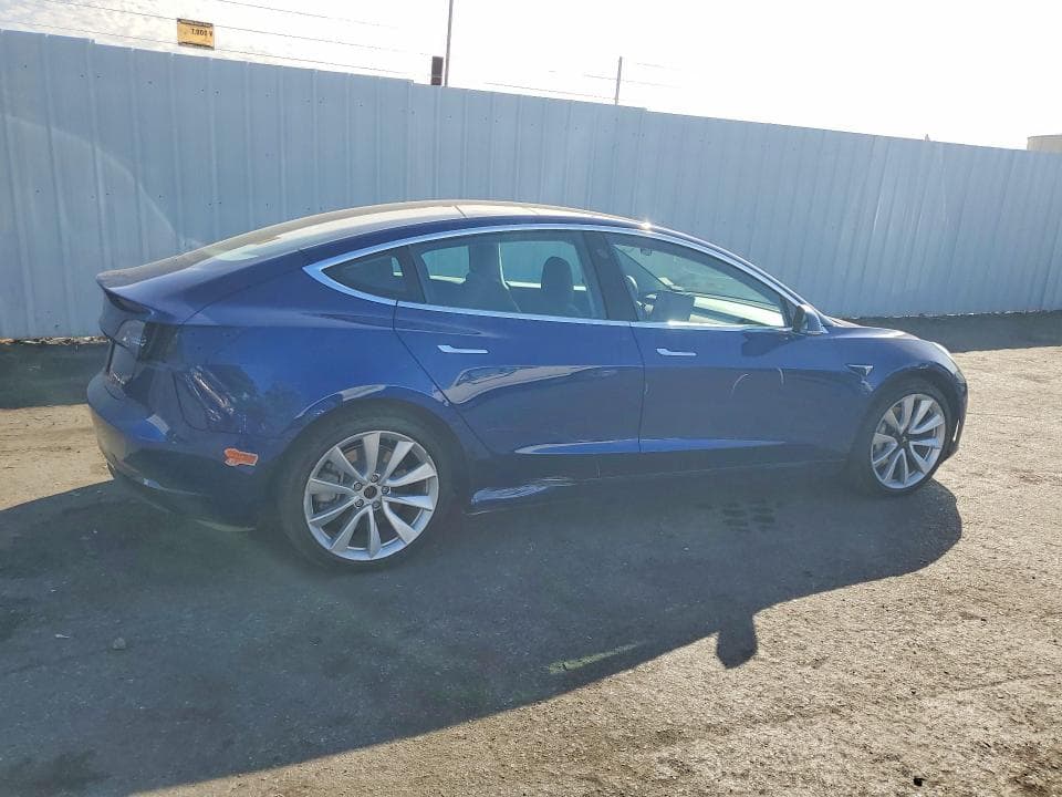 2019 TESLA MODEL 3 3