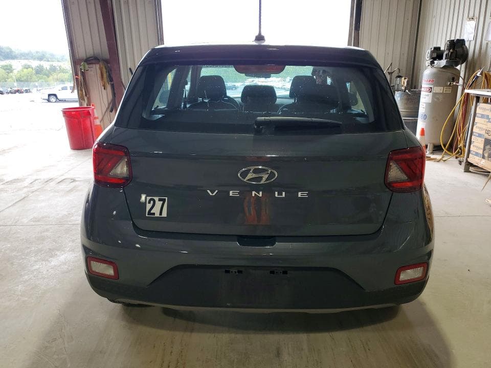 2026 HYUNDAI VENUE SE 6
