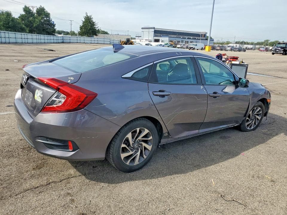 2017 HONDA CIVIC EX 3