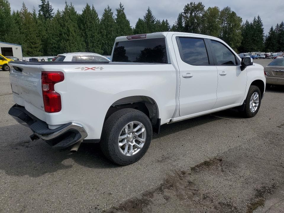 2023 CHEVROLET SILVERADO K1500 LT 3