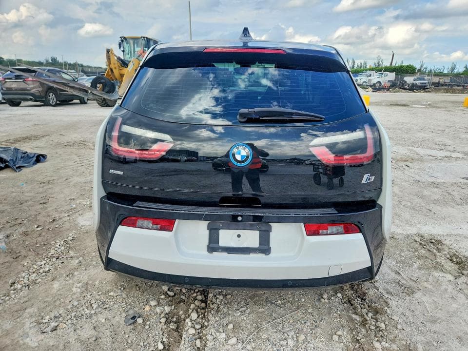 2017 BMW I3 REX 6