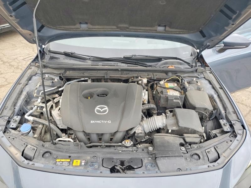 2020 MAZDA 3 PREMIUM 11