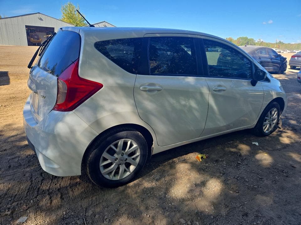 2019 NISSAN VERSA NOTE S 3
