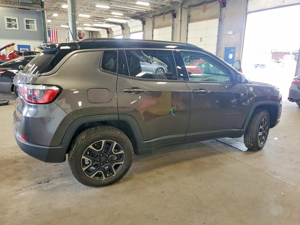 2019 JEEP COMPASS TRAILHAWK 3