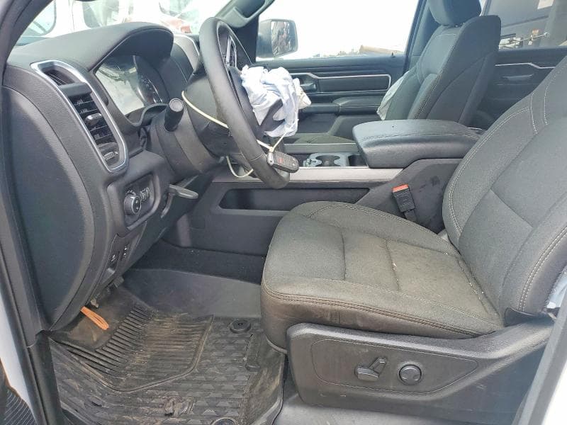 2025 RAM 1500 BIG HORN 7