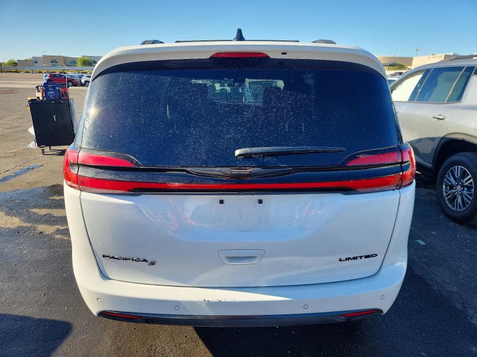2025 CHRYSLER PACIFICA LIMITED 6