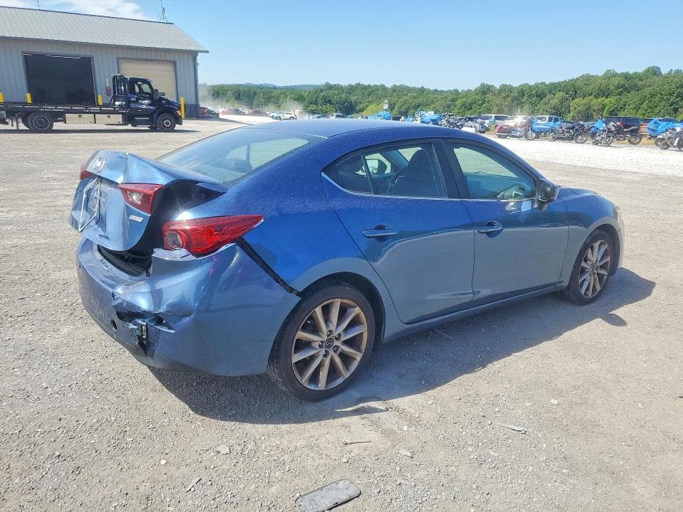 2017 MAZDA 3 TOURING 3