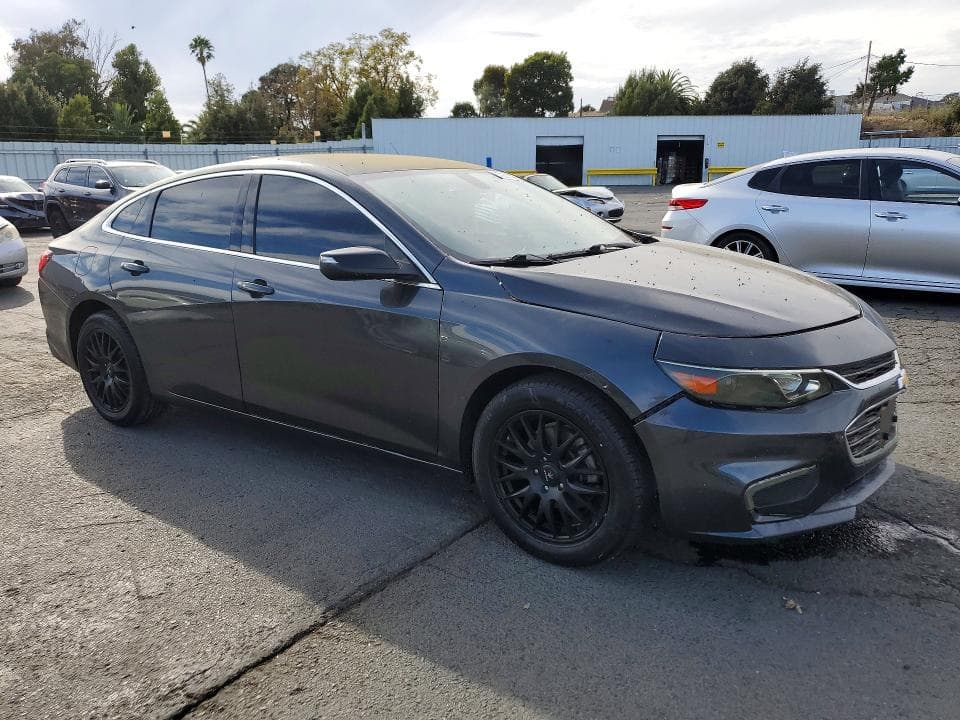 2017 CHEVROLET MALIBU LT 4