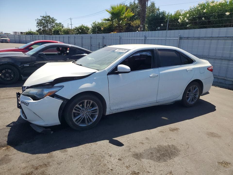 2017 TOYOTA CAMRY SE - 1
