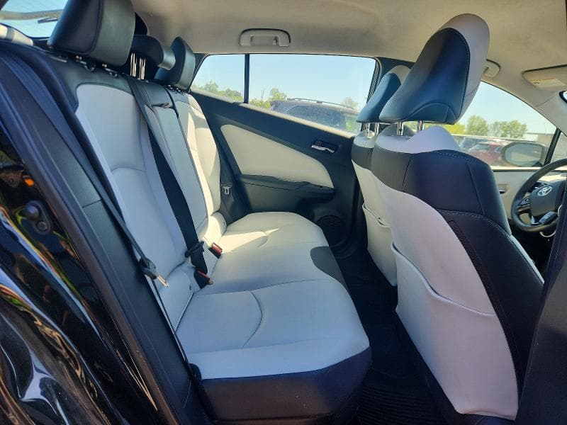 2022 TOYOTA PRIUS XLE AWD-E 10