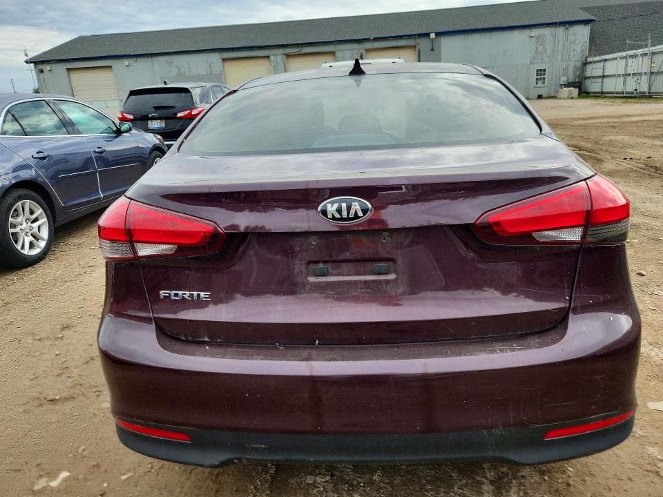 2017 KIA FORTE LX 6