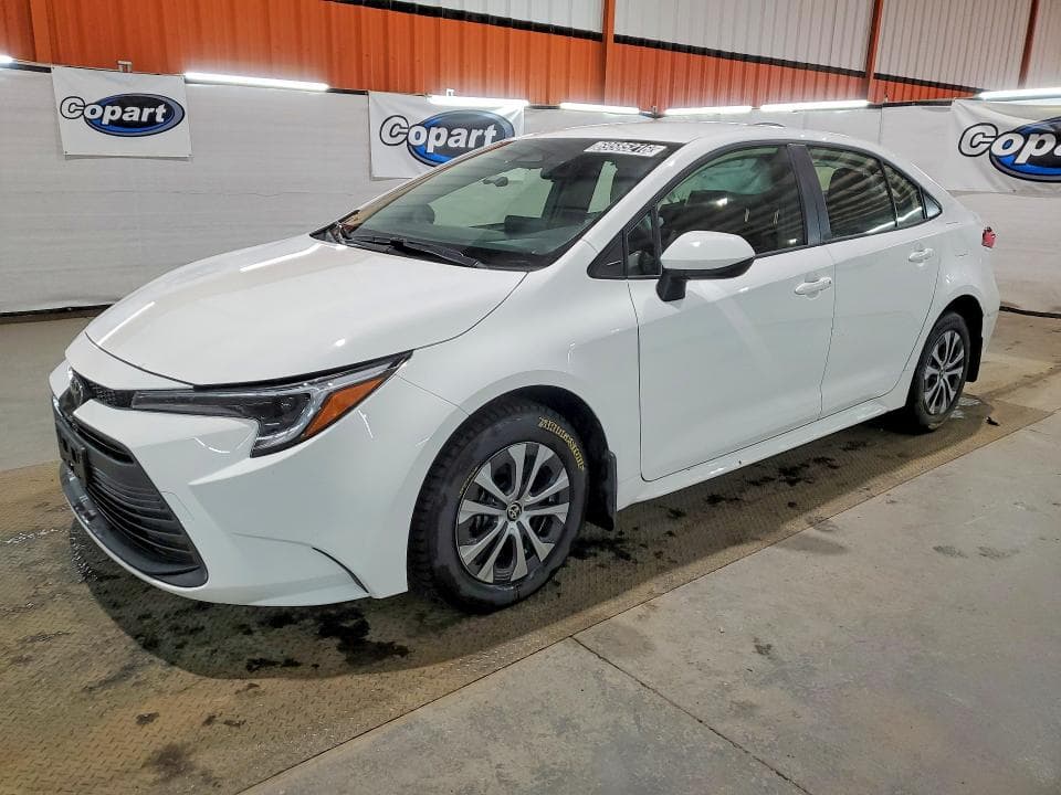 2026 TOYOTA COROLLA LE - 1