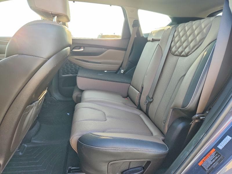 2022 HYUNDAI SANTA FE LIMITED 11