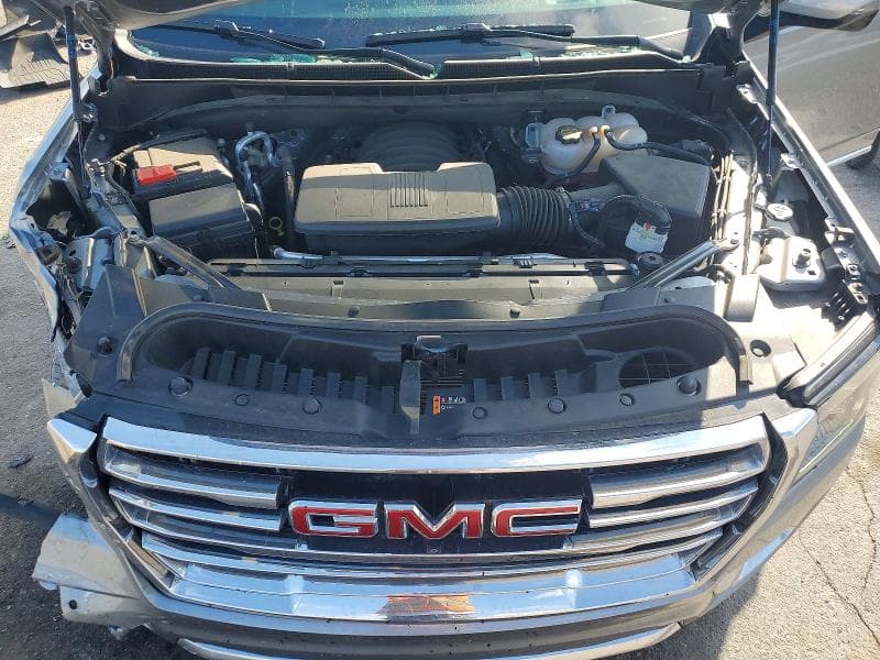 2024 GMC YUKON SLT 12