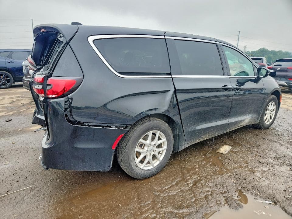 2026 CHRYSLER PACIFICA SELECT 3