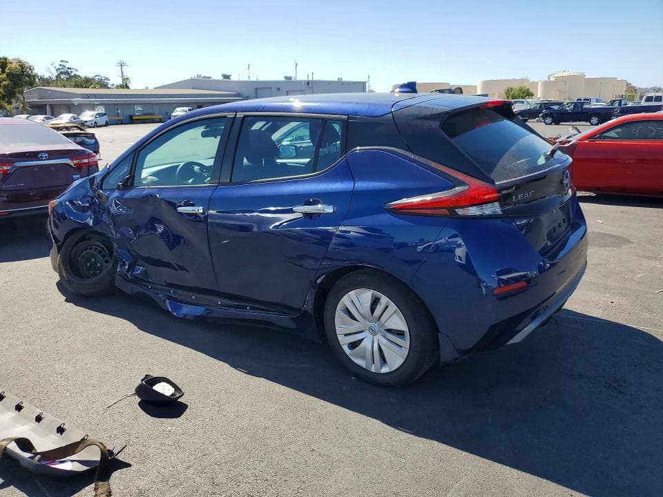 2023 NISSAN LEAF S 2