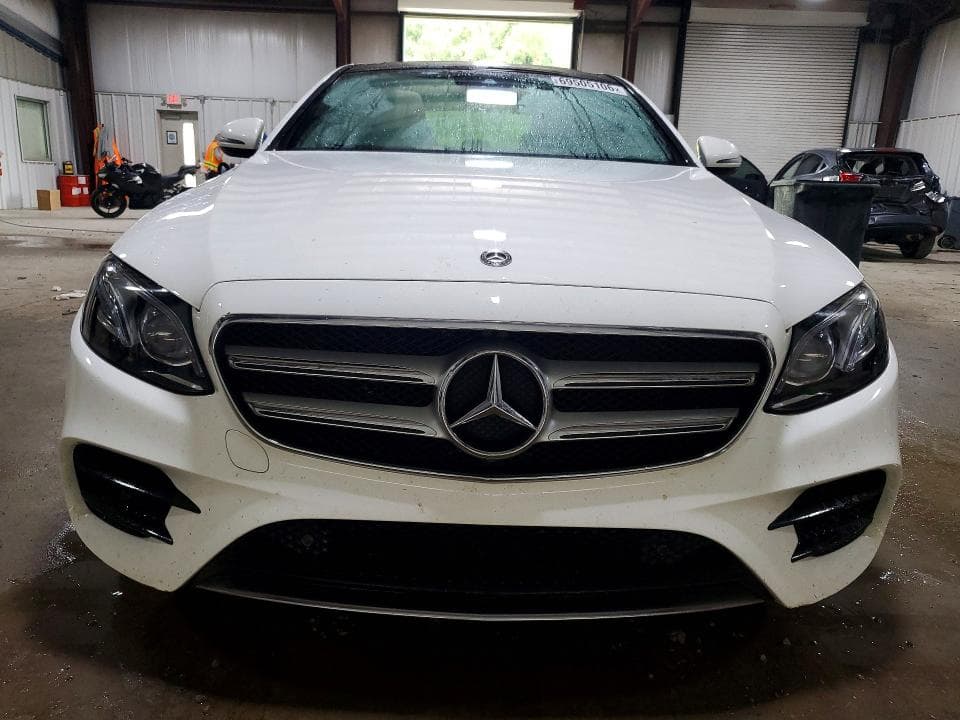 2018 MERCEDES-BENZ E 300 4MATIC 5