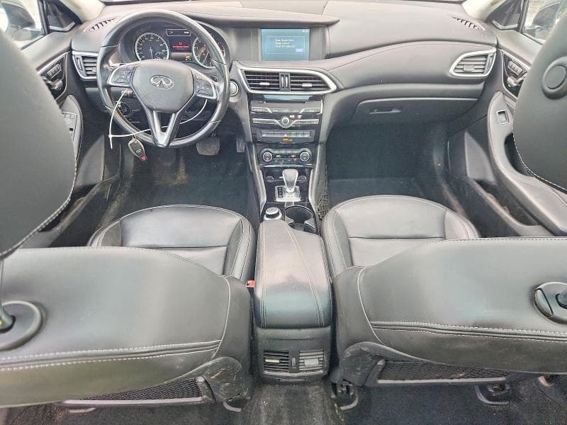 2018 INFINITI QX30 PREMIUM 8