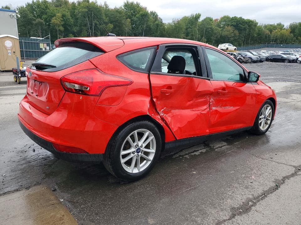 2017 FORD FOCUS SE 3