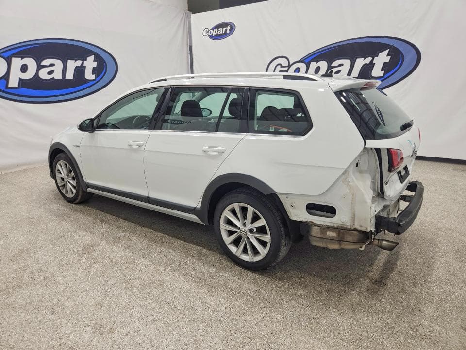 2017 VOLKSWAGEN GOLF ALLTRACK S 2