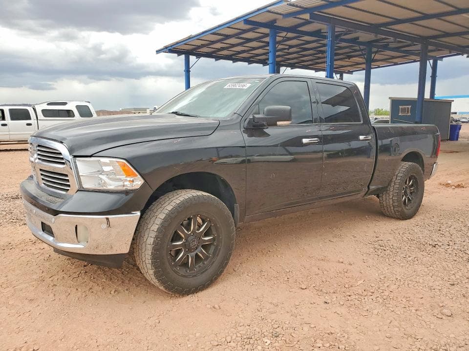2018 RAM 1500 SLT - 1