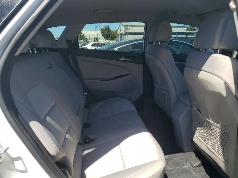 2018 HYUNDAI TUCSON SEL 11