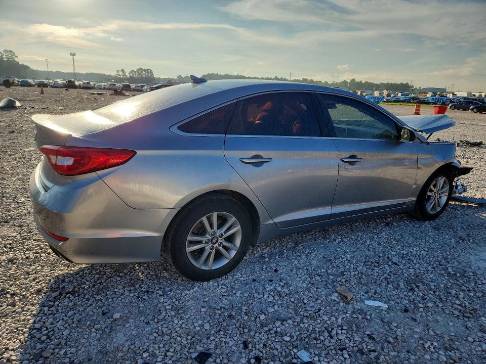 2017 HYUNDAI SONATA SE 3