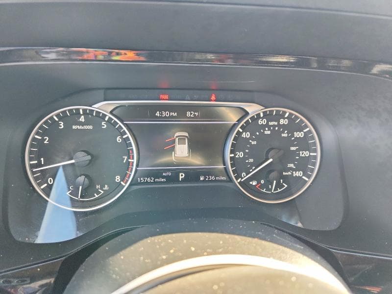 2025 NISSAN PATHFINDER SV 9