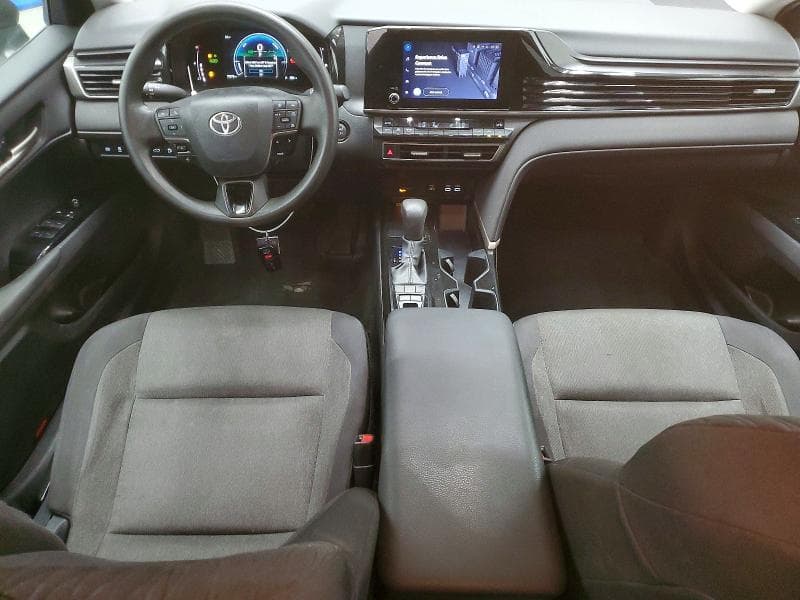 2025 TOYOTA CAMRY LE 8