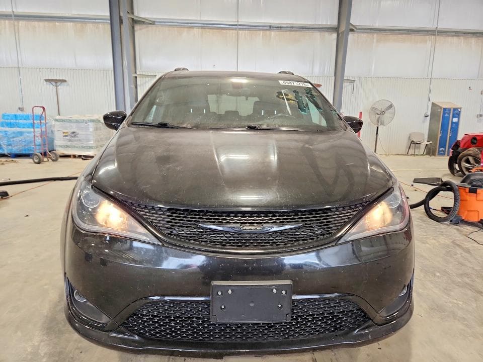 2019 CHRYSLER PACIFICA TOURING L PLUS 5