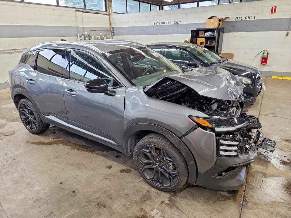 2026 NISSAN KICKS SR 4