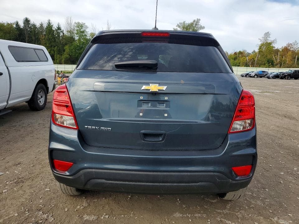 2022 CHEVROLET TRAX LS 6
