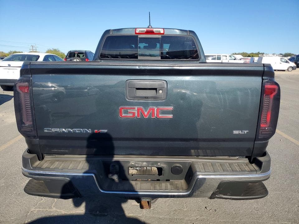 2018 GMC CANYON SLT 6
