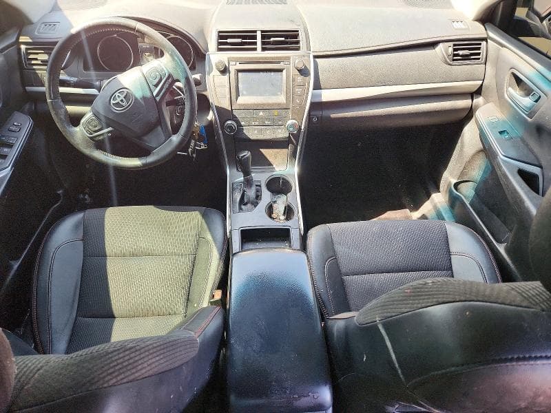 2017 TOYOTA CAMRY SE 8