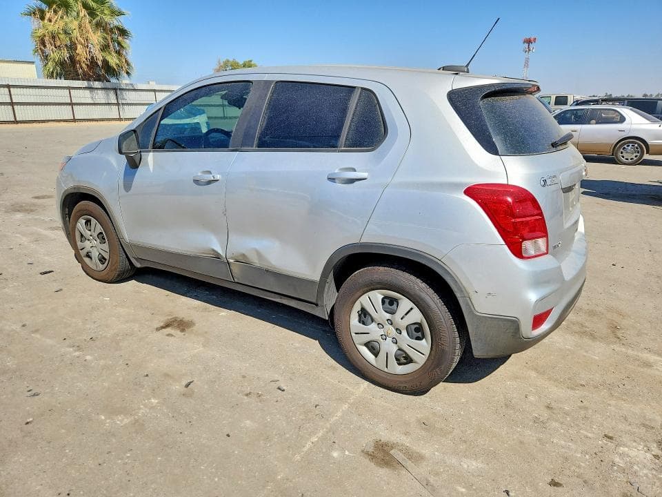 2018 CHEVROLET TRAX LS 2