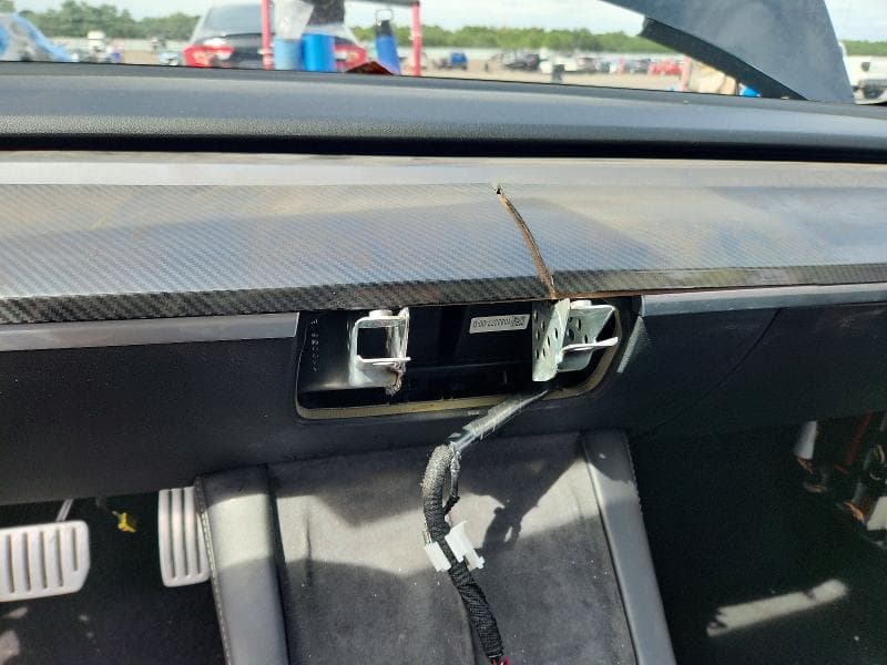 2023 TESLA MODEL 3 9