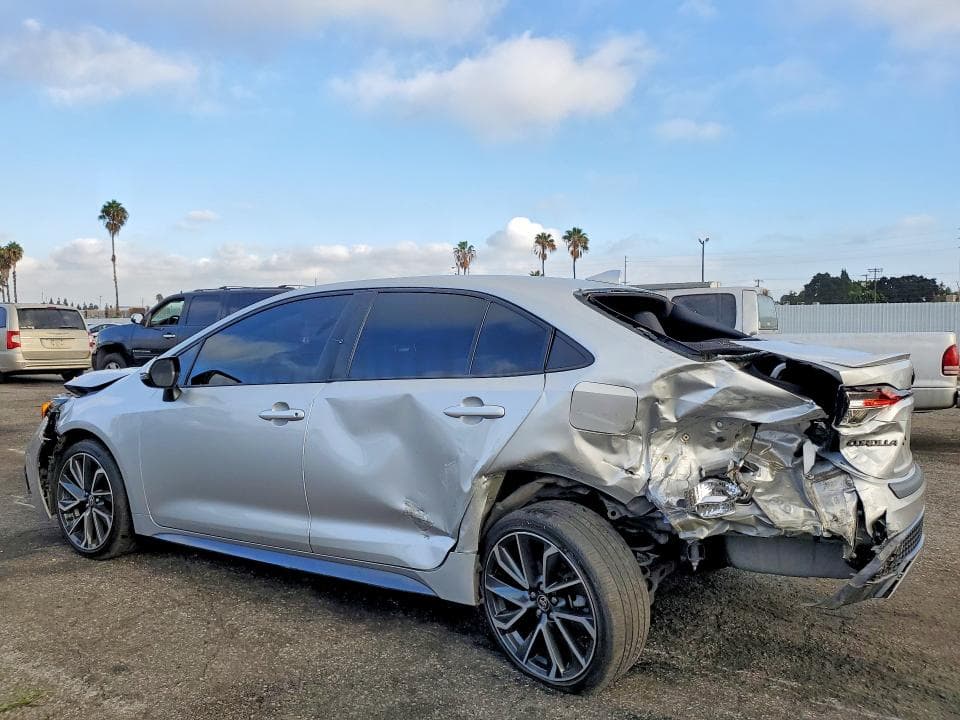 2022 TOYOTA COROLLA SE 2