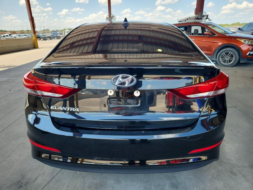 2018 HYUNDAI ELANTRA SEL 6