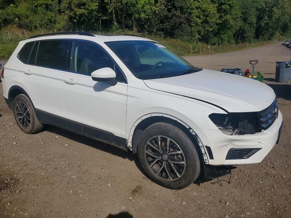 2021 VOLKSWAGEN TIGUAN SE 4