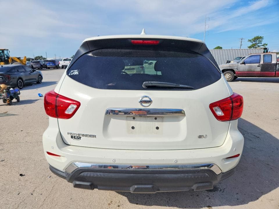 2019 NISSAN PATHFINDER SV 6