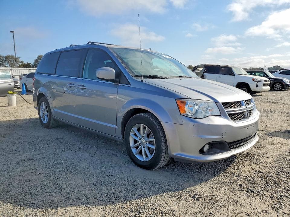 2019 DODGE GRAND CARAVAN SXT 4