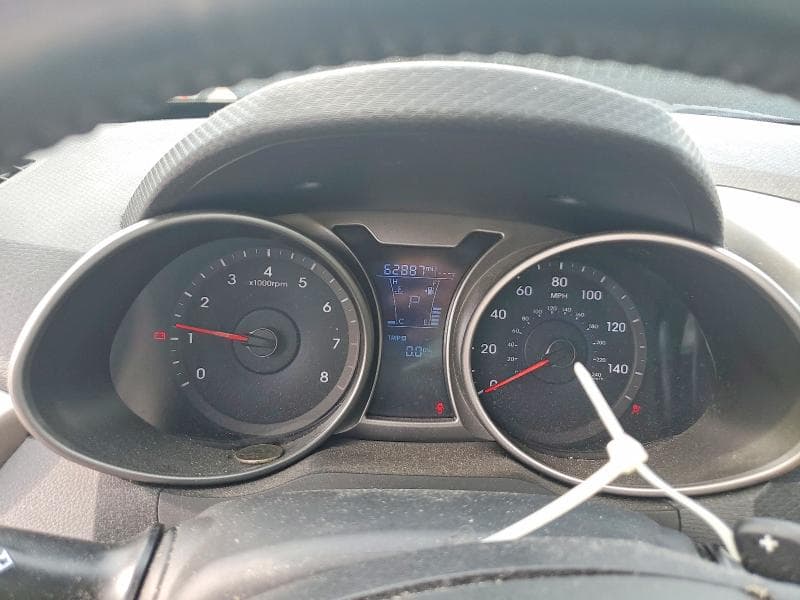 2017 HYUNDAI VELOSTER VALUE EDITION 9