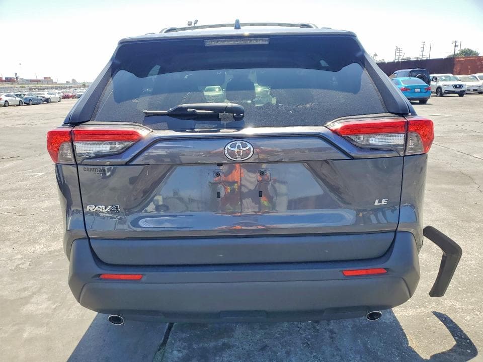 2019 TOYOTA RAV4 LE 6