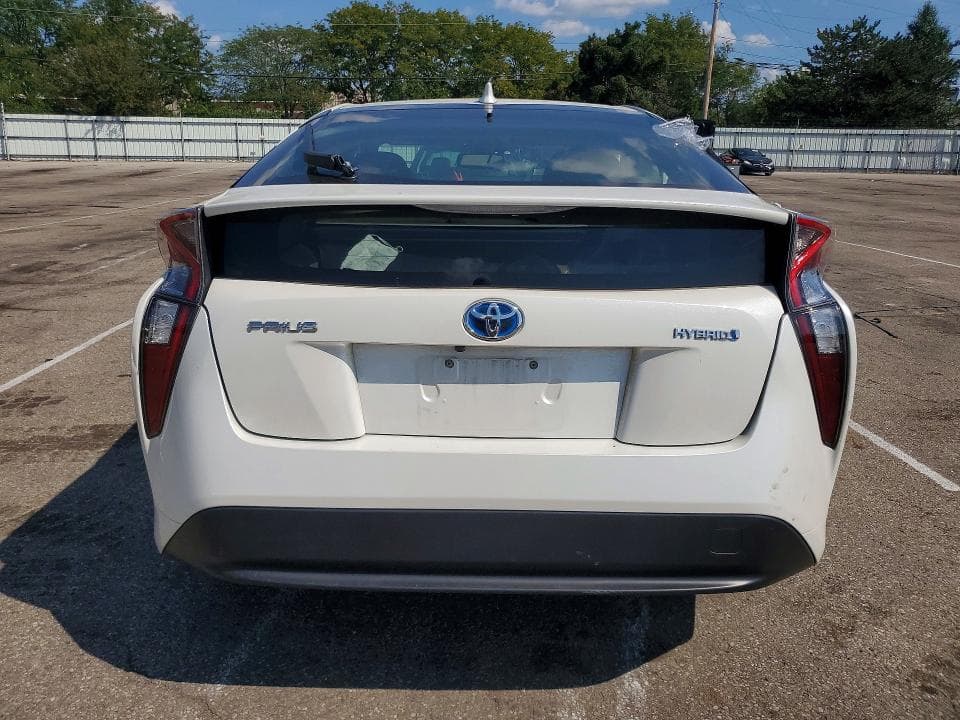 2017 TOYOTA PRIUS FOUR 6