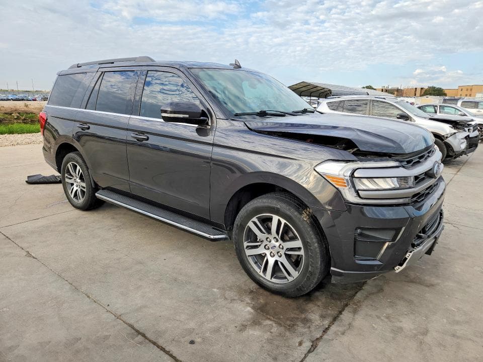 2023 FORD EXPEDITION XLT 4