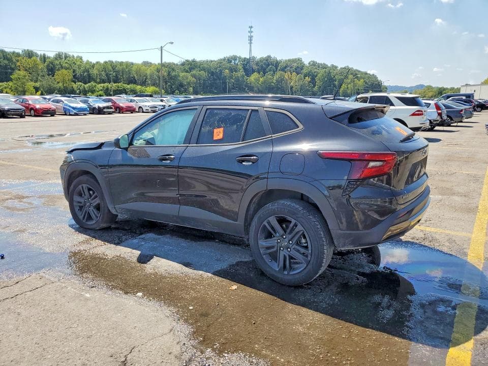 2025 CHEVROLET TRAX ACTIV 2