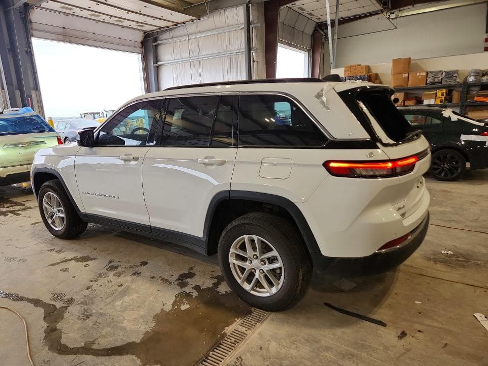 2025 JEEP GRAND CHEROKEE LAREDO 2